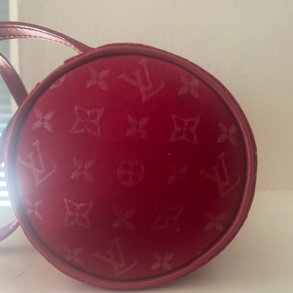 Louis Vuitton Red Satin Mono Papillon Bag - Picture 14 of 14